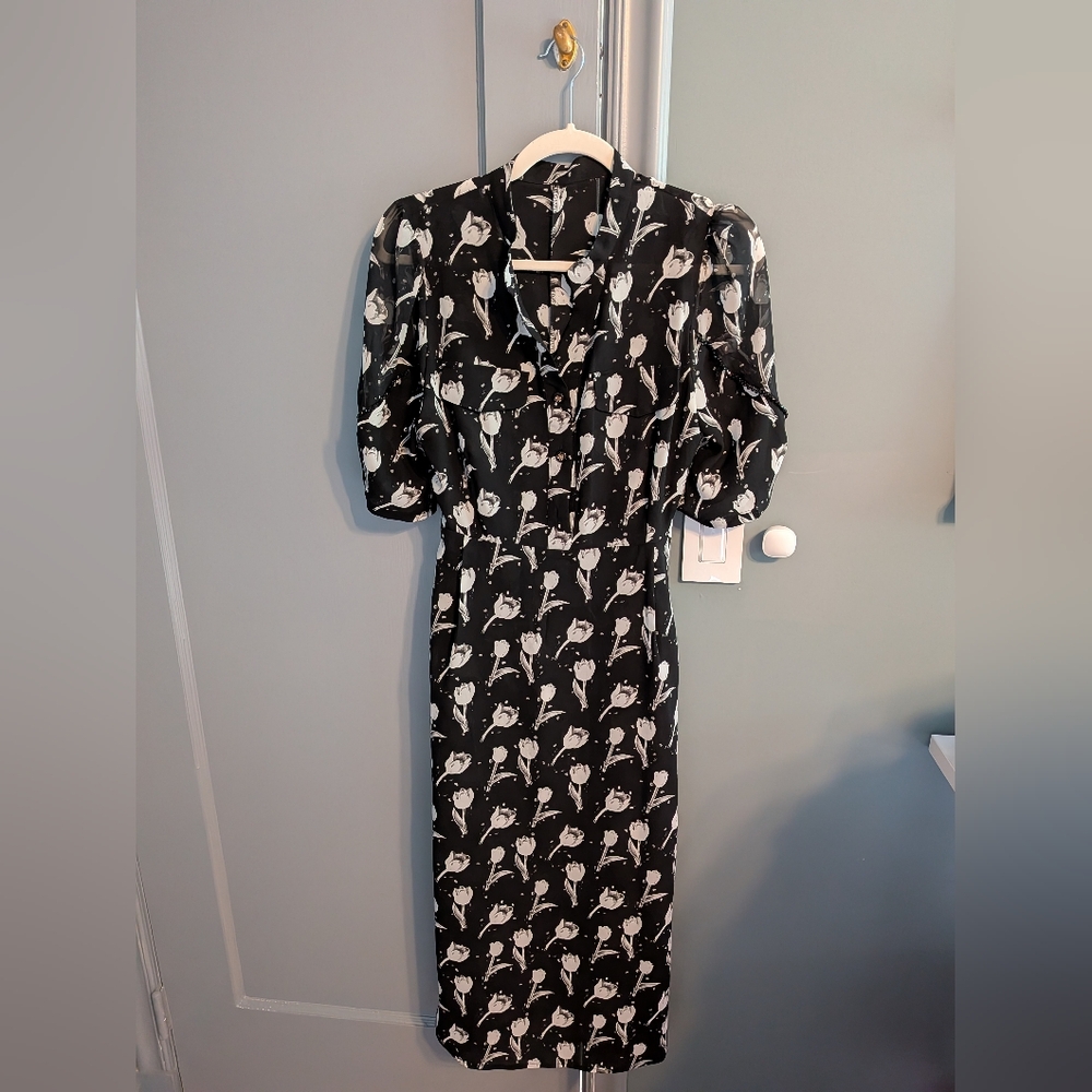 NWT Black and White Floral Dress - Size M / 6